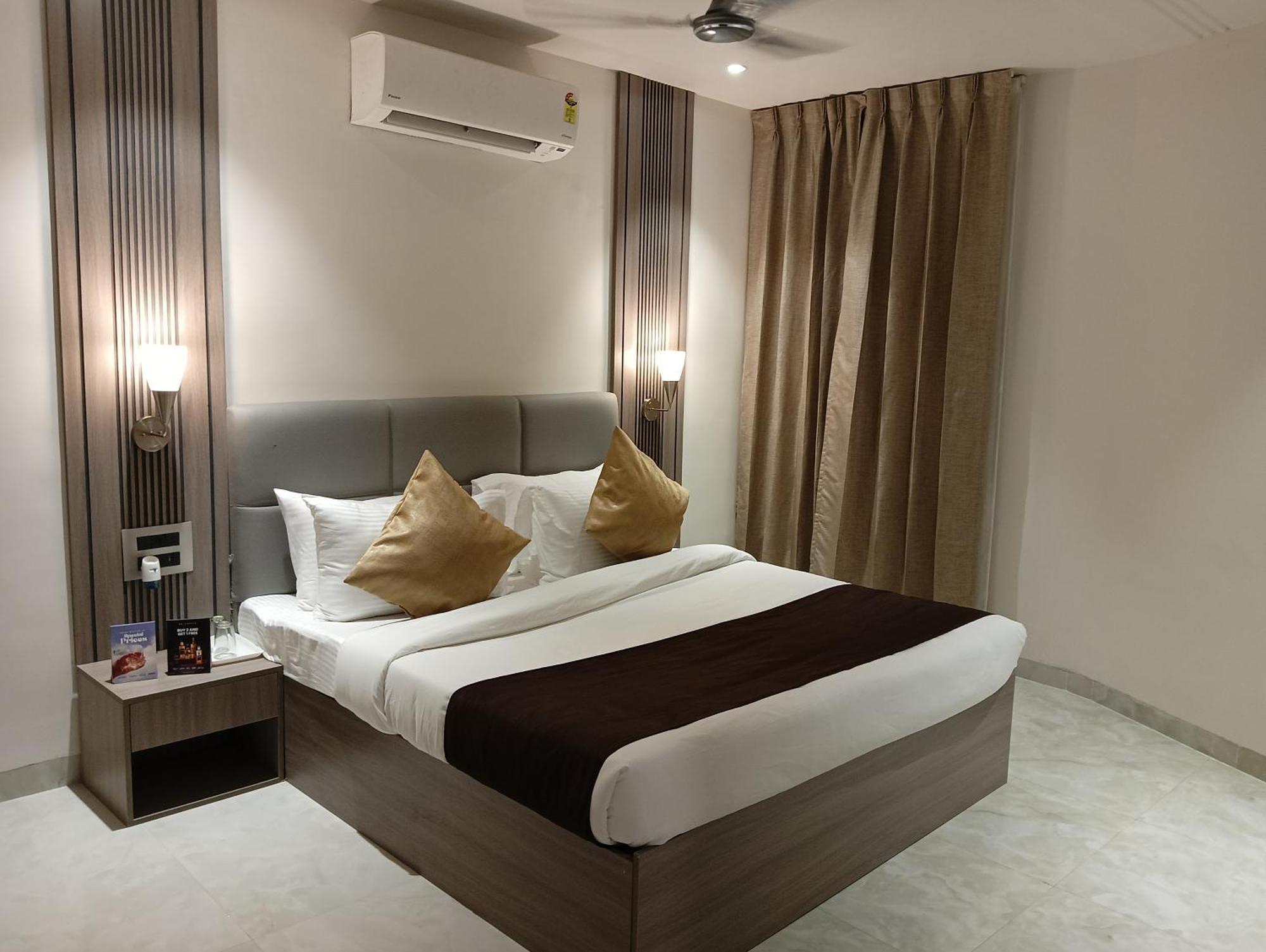 Bk Castles Hotel Jabalpur Exterior foto